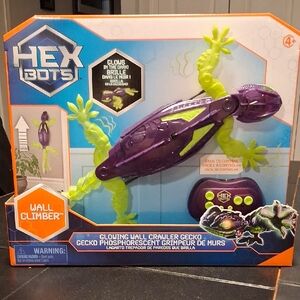 HexBots Purple & Green Wall Climber Gecko  "Glows In The Dark"
